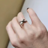Серьги из позолоченного серебра с жемчугом и фианитами 4