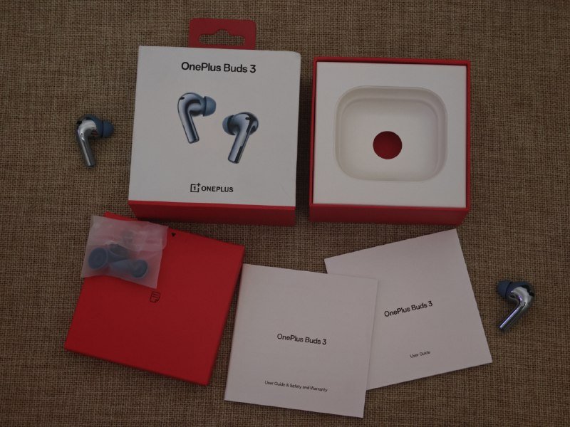 Наушники OnePlus Buds 3 без кейса 2