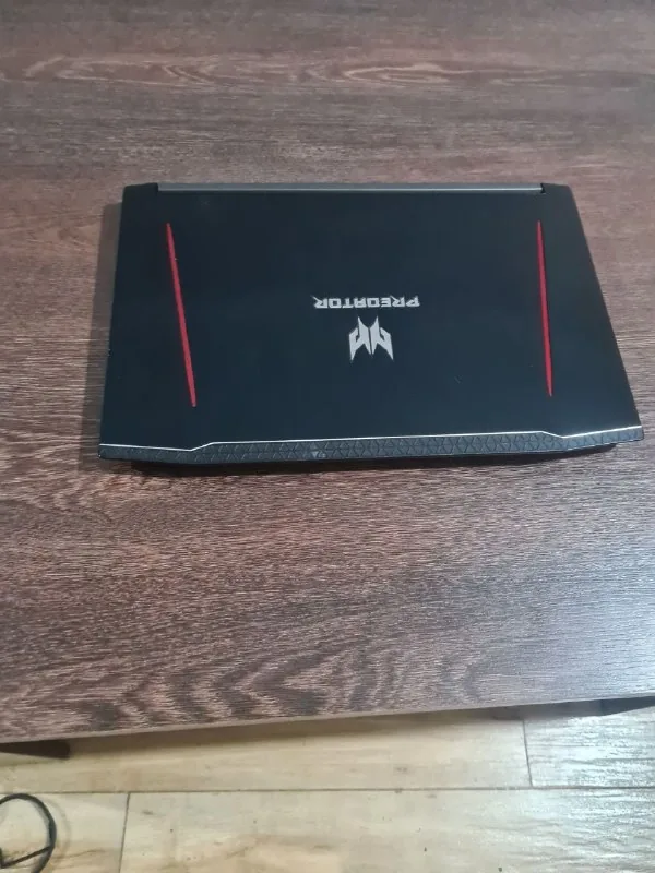 Acer Predator Helios 300