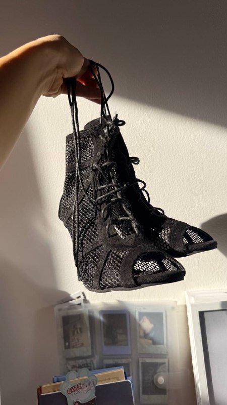 Танцевальные женские туфли на высоком каблуке