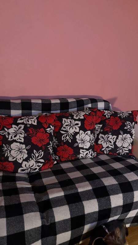 3 декоративных подушки