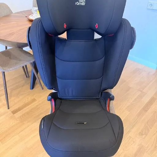 Детское кресло Britax Römer