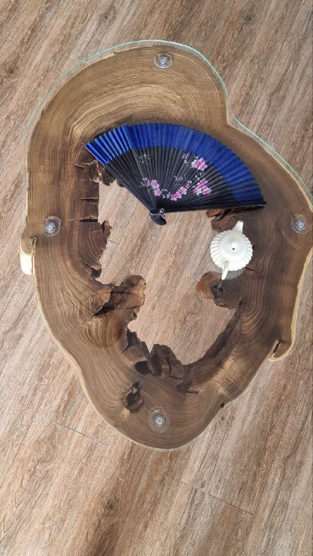 Стол из акации с съемным стеклом