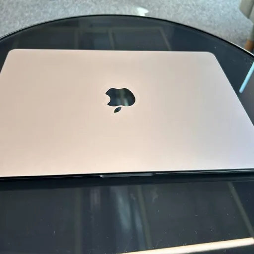 MacBook Air M2 16/512