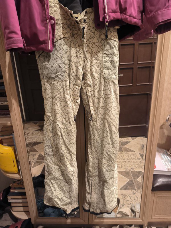 Куртка, штаны на подтяжках, перчатки, размер S 3