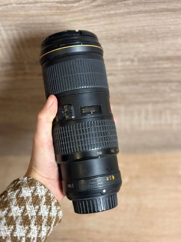 Объектив Nikon AF-S NIKKOR 70–200mm f/4G ED VR 5