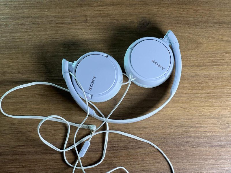 Наушники Sony