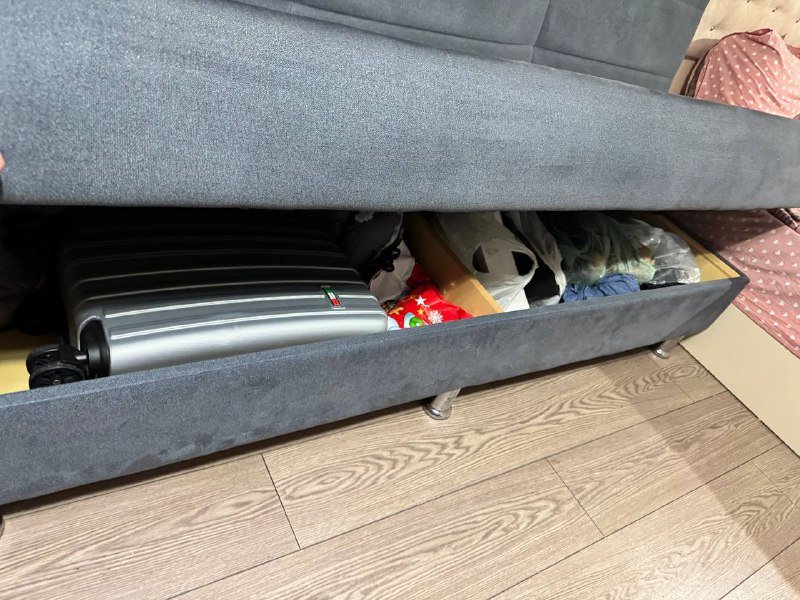 Диван в хорошем состоянии 2