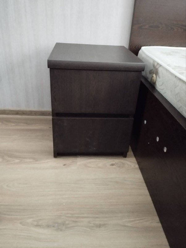 Прикроватная тумба 2