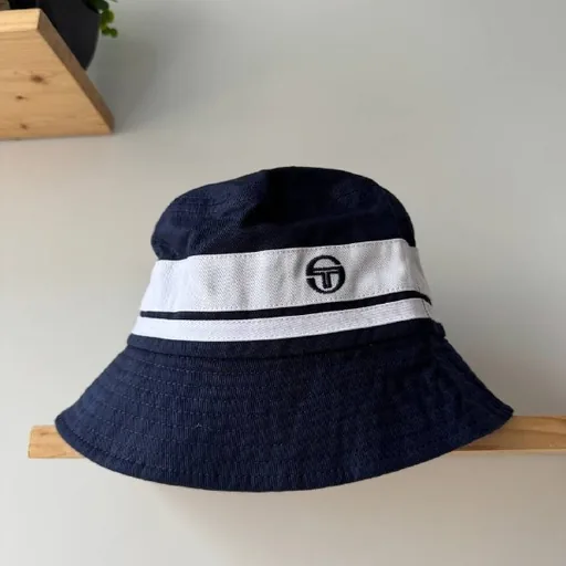 Панамка Sergio Tacchini