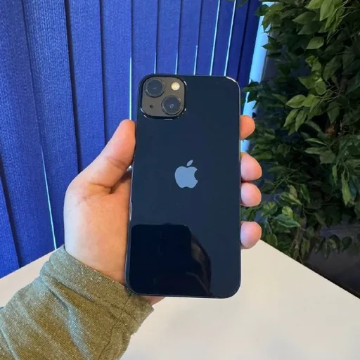 iPhone 13
