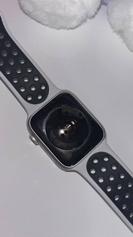 Apple Watch 5s 44mm Nike 4