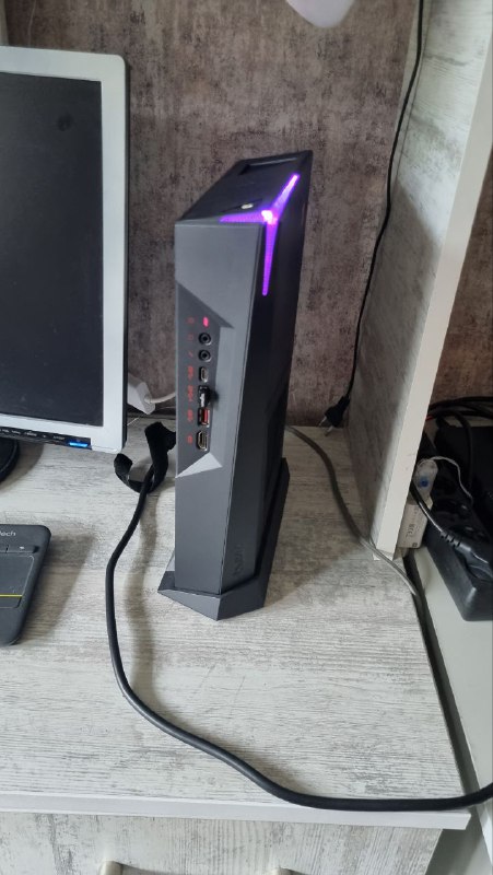 Мини игровой ПК MSI Trident 3 i7 8700 GeForce 1070 16GB RAM 240GB SSD