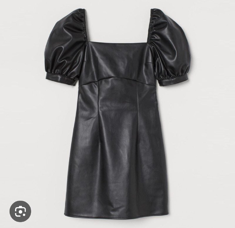 чёрное платье из кожзама, комбинезон тёмно-синий, лёгкое чёрное платье, кошачья паста, нишевые духи 2