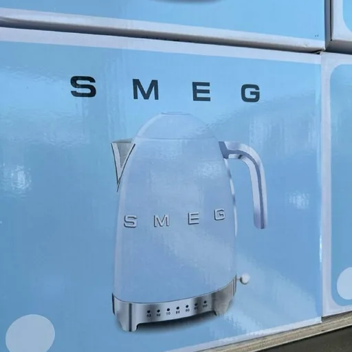 Чайник Smeg