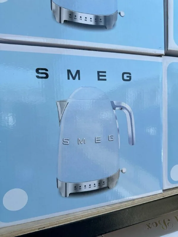 Чайник Smeg