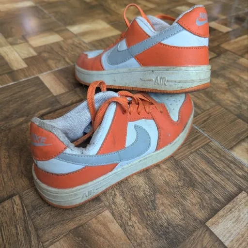 Кроссовки Nike, размер 34