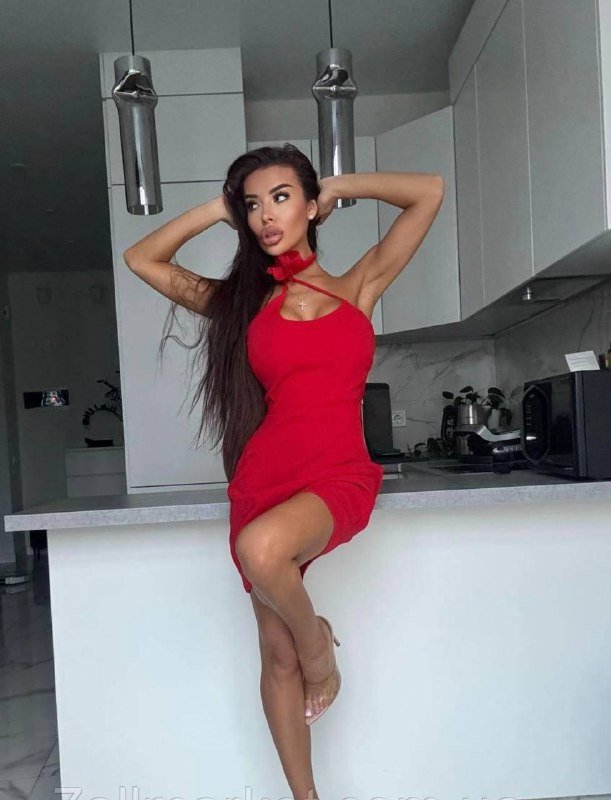 Красное женское платье размер М 2