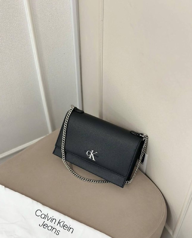 Calvin Klein purse 2