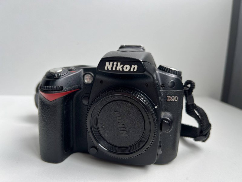 Фотоаппараты Nikon D600, D90, объективы, аксессуары 5