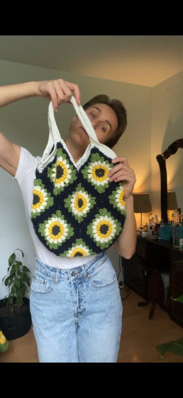 Кардиган, топ-корсет, шопер-сумка, белая сумка 3