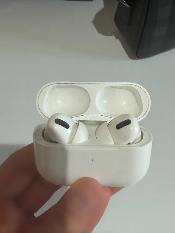 AirPods Pro 1-го поколения