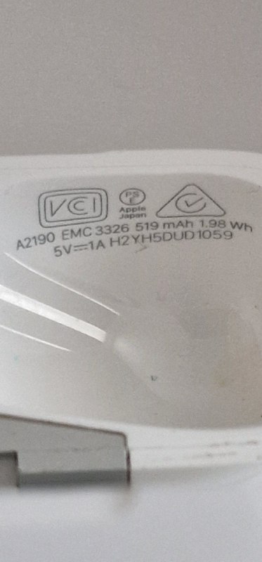 Apple AirPods Pro A2190 с неисправным правым наушником 4
