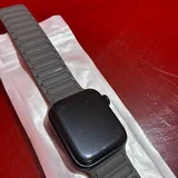 Apple Watch SE2 4