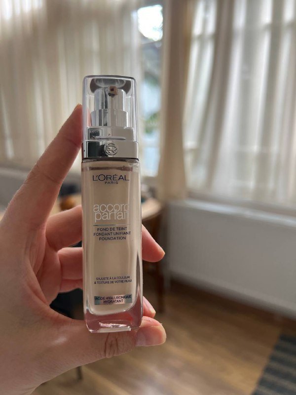 Тональная основа L'Oreal Accord Parfait