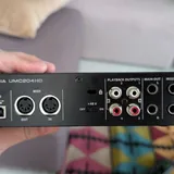 Behringer U-Phoria UMC204HD аудиокарта 2