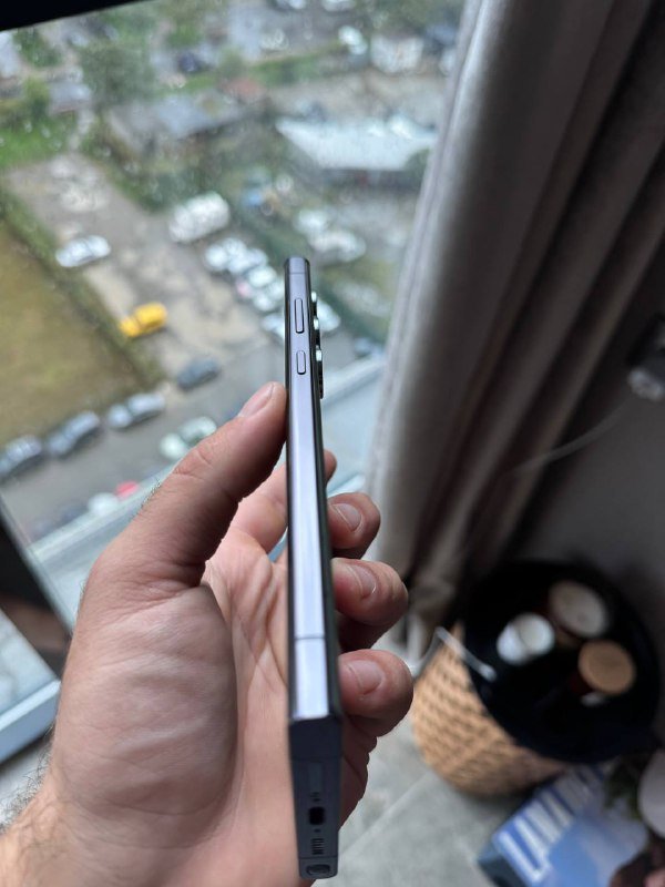 Samsung S23 Ultra 256 ГБ с коробкой и аксессуарами 5