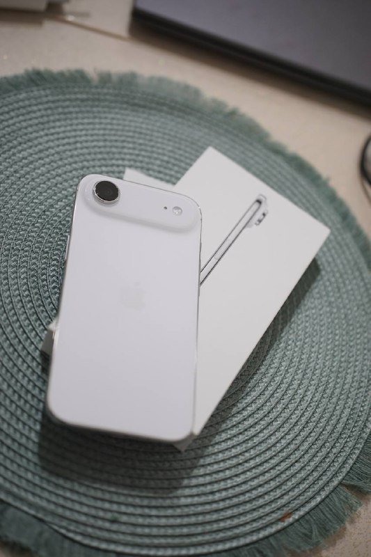 iPhone 17 Air 256GB Blue Sky 3