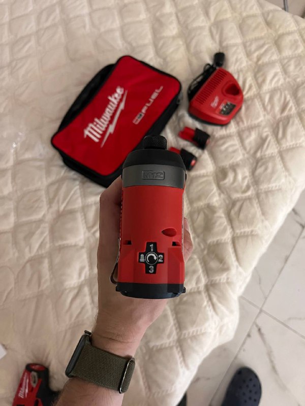 Шуруповерт импакт Milwaukee M12 FUEL 3453 GEN 3 комплект 4