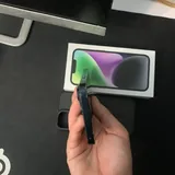 iPhone 14, 128 ГБ 8