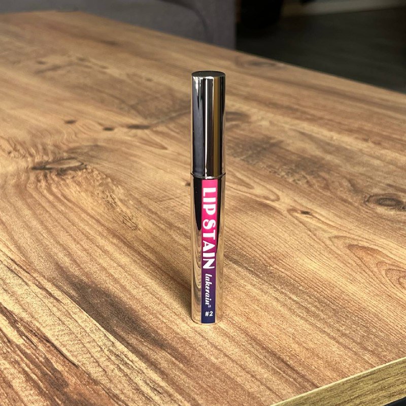 NYX Spray, Davines Mist, Vitamin C Serum, Nuxe Deodorant, Acne Gel, Essence Brow Gel, Lip Stain 7