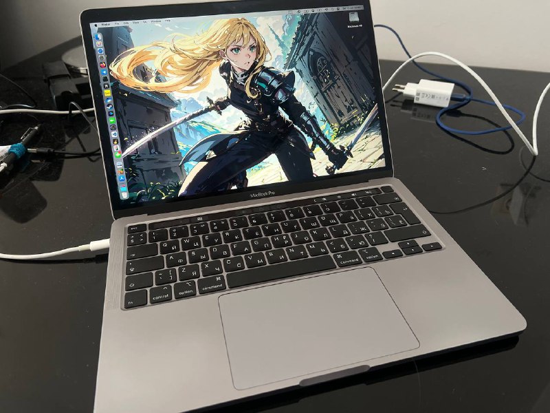MacBook Pro 13 Late 2020 Intel Core i7 32Gb RAM 512Gb SSD 2