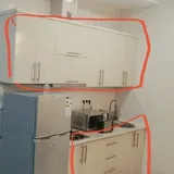 Кухонный гарнитур с варочной панелью и вытяжкой 1