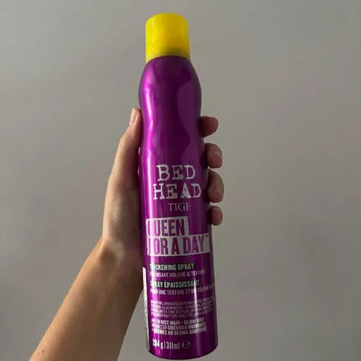 Bed Head Queen for a Day спрей для объема