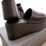 Летние босоножки на платформе 2