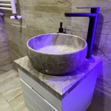 Раковина со смесителем, тумба 1