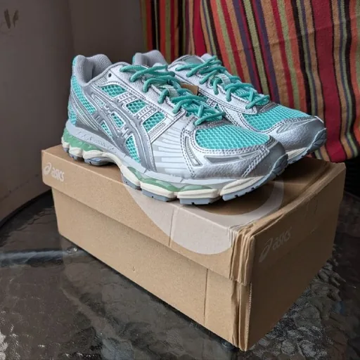 Women’s ASICS GEL-KAYANO 12.1 Sneakers