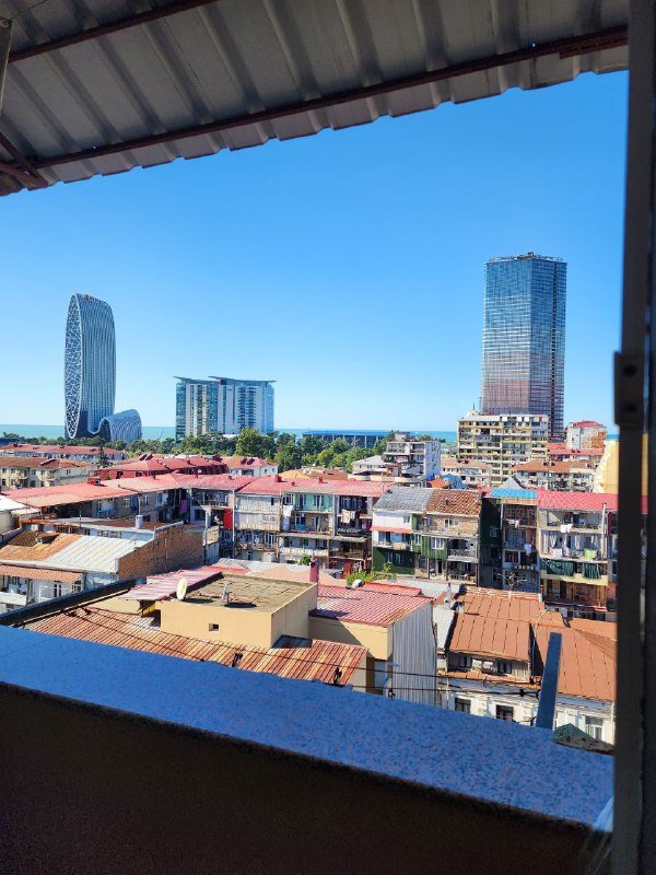 Квартира 2+1 в центре Батуми, на год аренды