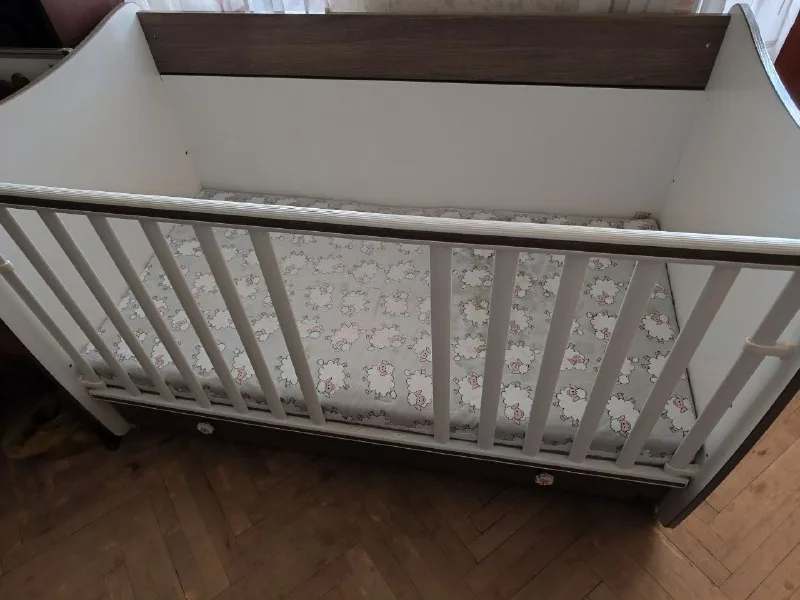 Детская кроватка Lorelli