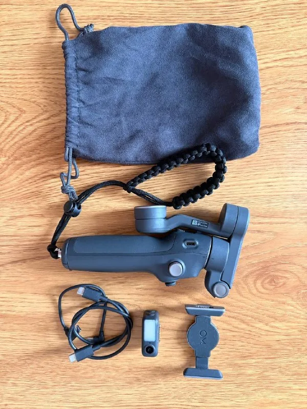 DJI Osmo Mobile 7, смартфонный стабилизатор 1