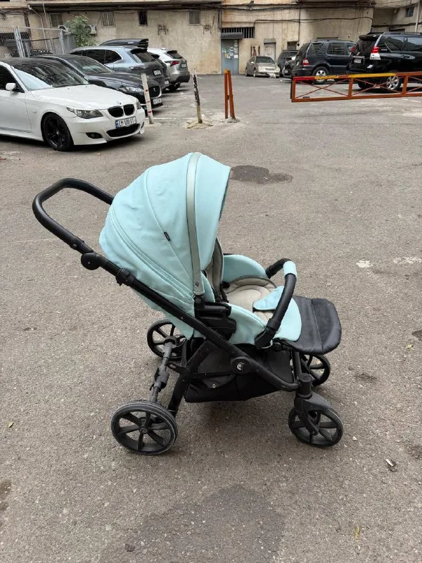 Коляска 2в1, автокресло-люлька 1
