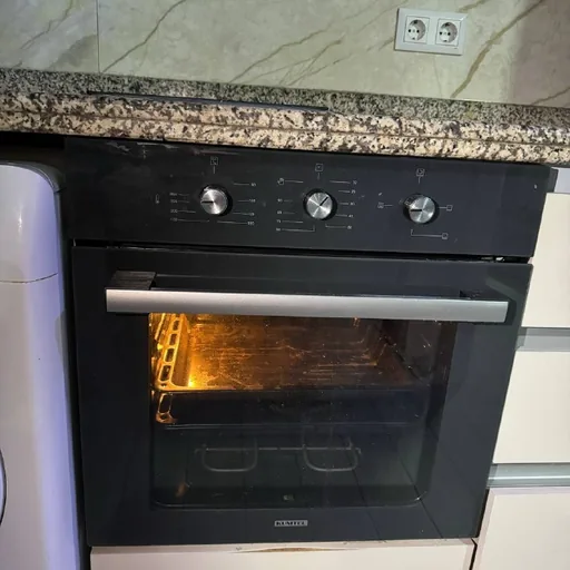 Духовой шкаф Kumtel