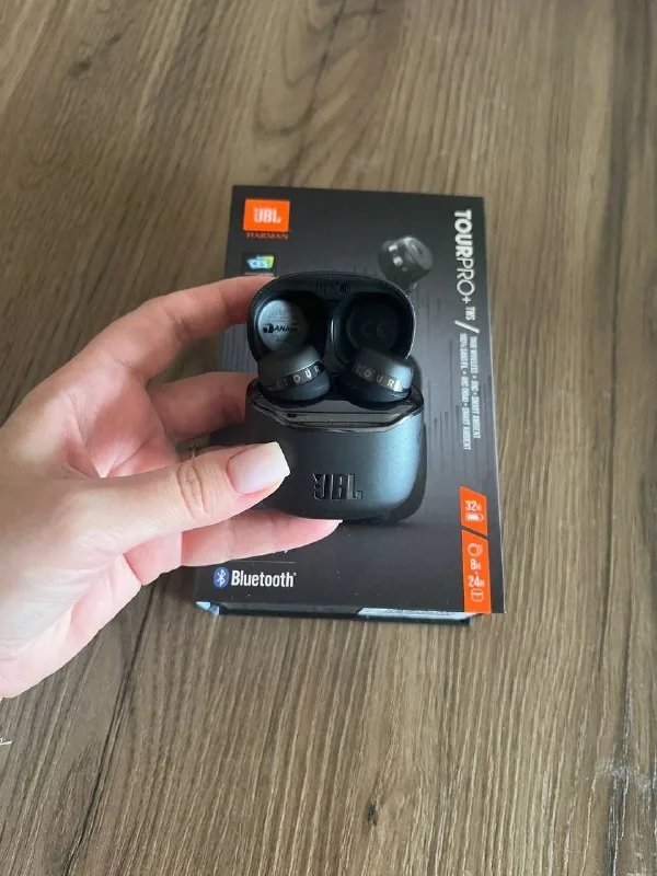 JBL Pro+ TWS наушники 1