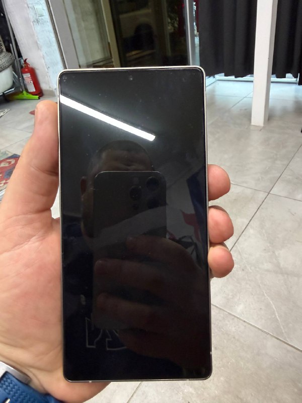 Samsung S 25 Ultra 2