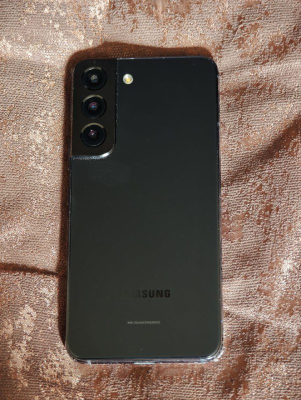 Samsung Galaxy S22 3