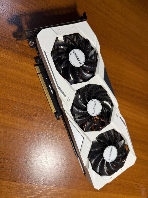 Видеокарты Gigabyte RTX 3060 12GB и 2060 Super 8GB 4